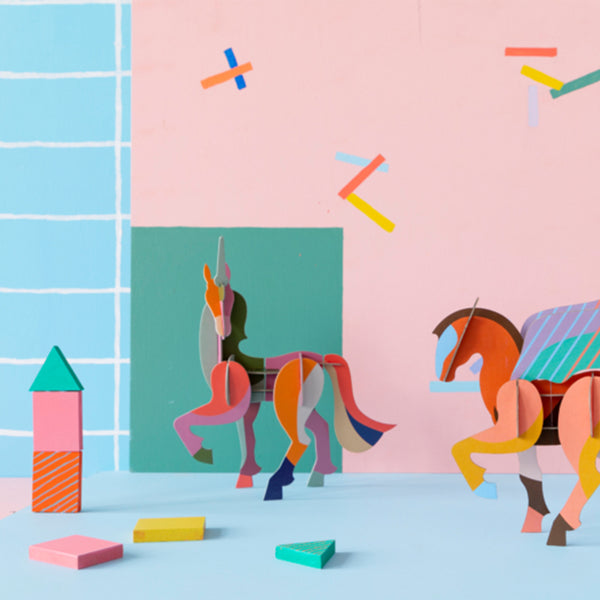 Licorne géante - Studio Roof