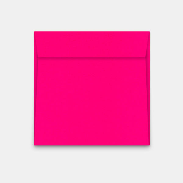 Enveloppe 170x170 mm skin fuchsia patte droite auto adhésive